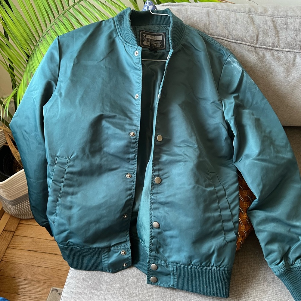 Preloved 2015 tourquise green nylon Bomber jacket from F21 men.